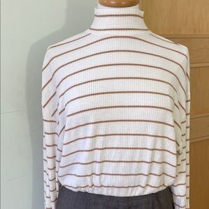 💥2 for $20 GARAGE White and Brown Ribbed Long Sleeve Sweater, Size S